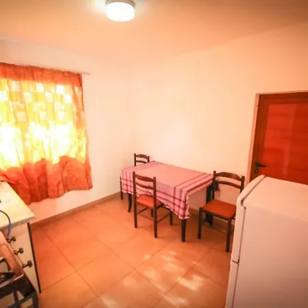 Apart-hotel Mali 3*