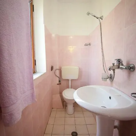 Apart-hotel Mali 3*